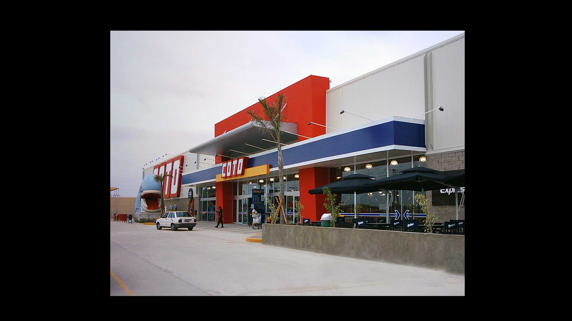 Centro comercial coto carilo