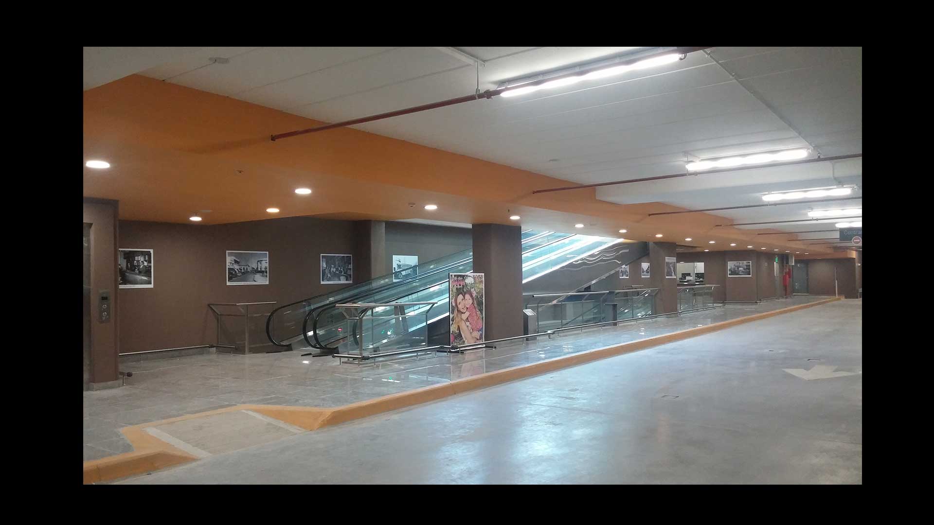 Centro Comercial Coto moron